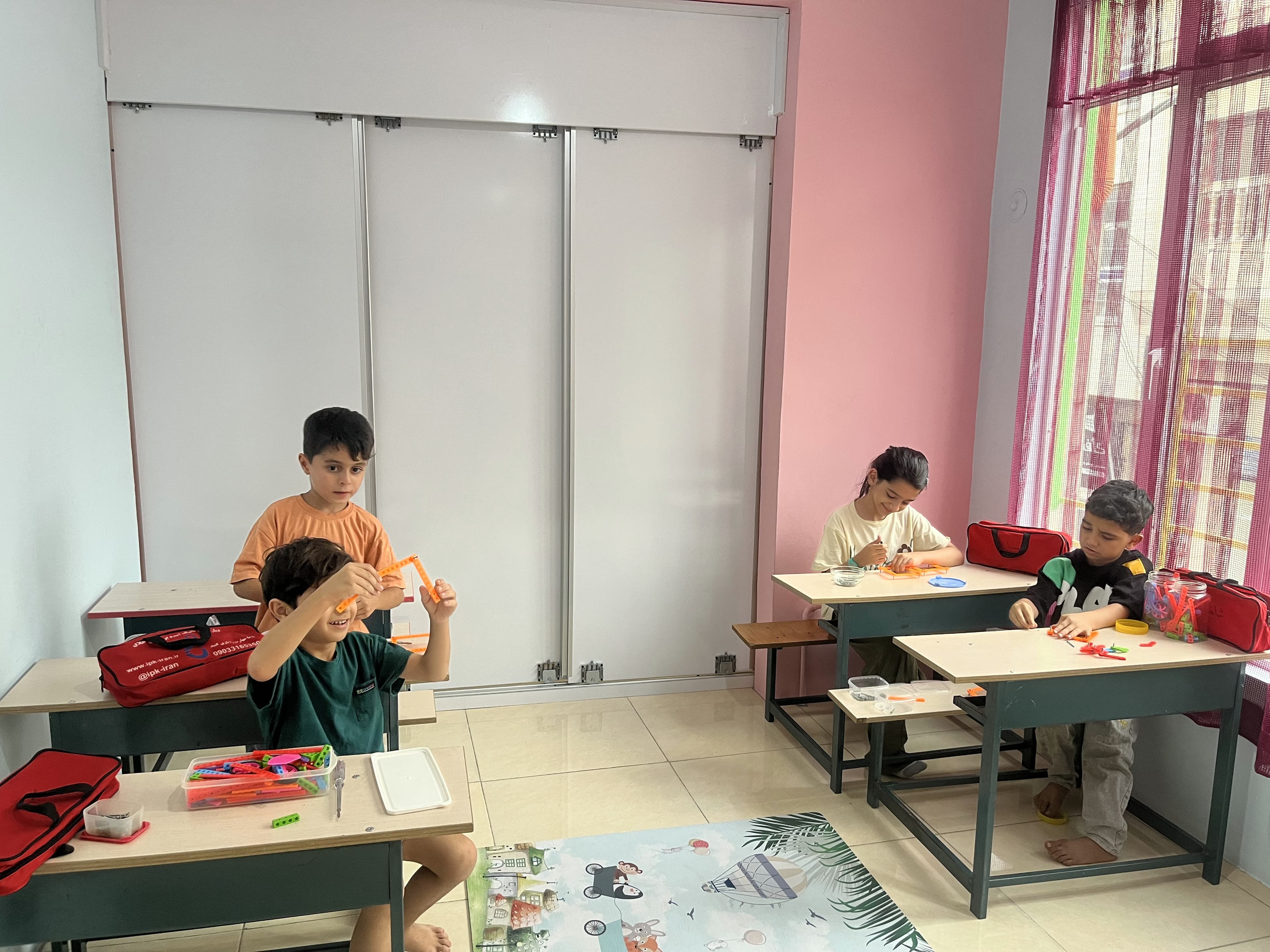 پیش دبستانی مائده آسمانی